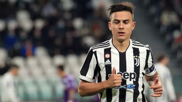 Juventus ile yollarını ayıran futbolcu Paulo Dybala'nın yeni adresi belli oldu. Dybala, Roma ile 3 yıllık sözleşme imzaladı.

<a href="/futbolatesicom/">Futbol Ateşi🇹🇷 🏐⚽⚾🏀🏈🏉🎾🏋🏂🏄🏊🏌🎱🏟🌍</a>  <a href="/PauDybala_JR/">Paulo Dybala</a>