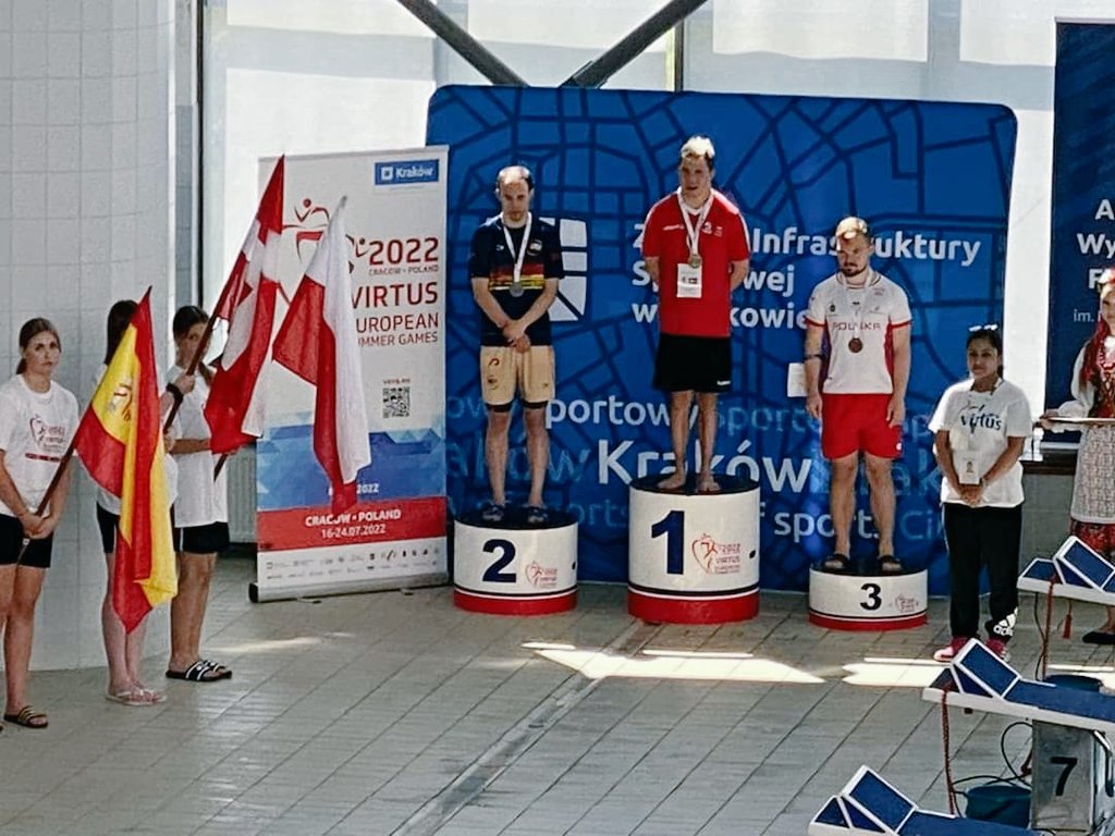dipualba's tweet photo. #EloyMolina y #LuisSerrano no se cansan de nadar🏊🏻♂️🏊 ni de darnos alegrías‼️Recién empezada su #aventura en los #EuropeanGames de #Cracovia, ya se han colgado las primeras medallas‼️👏🏼👏🏼
Sois geniales‼️ #Albacete está orgullos@ de vosotros🙌🏼❤
#CDSanGinésAdapei
DISFRUTAD‼️🤩🔝 https://t.co/qNYA7w0Pj7