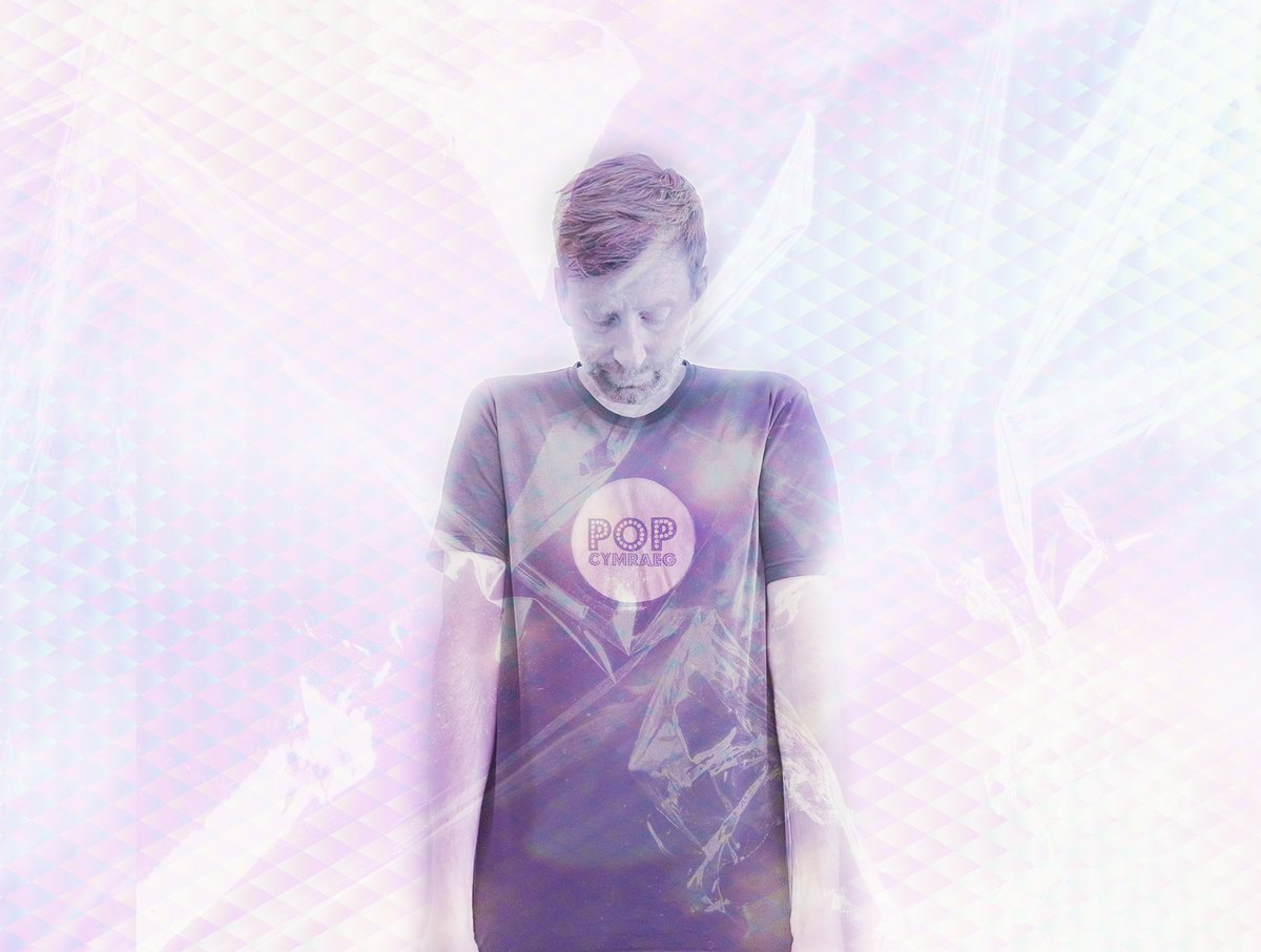 _popeth's tweet photo. Thank you @AnnaRRichardson for giving #golau its first play on @BBCRadioWales. @_popeth’s 1st single has been A-Listed on #RadioWales too 💜🥳👍

Summer Vibes for this Hot Weather … listen back on @BBCSounds … about 2:22:🥲 today 🎵🎶 https://t.co/CSrvOJ3jrZ