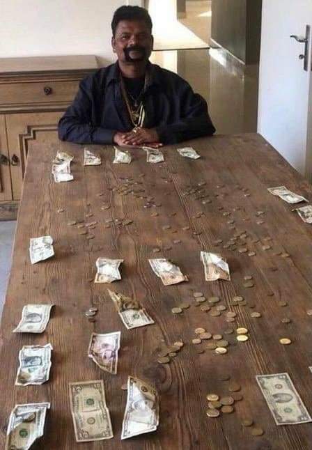 VCtjes's tweet image. Feyenoord die zijn laatste geld bij elkaar aan het sprokkelen is voor de transfer van Santiago Giménez.