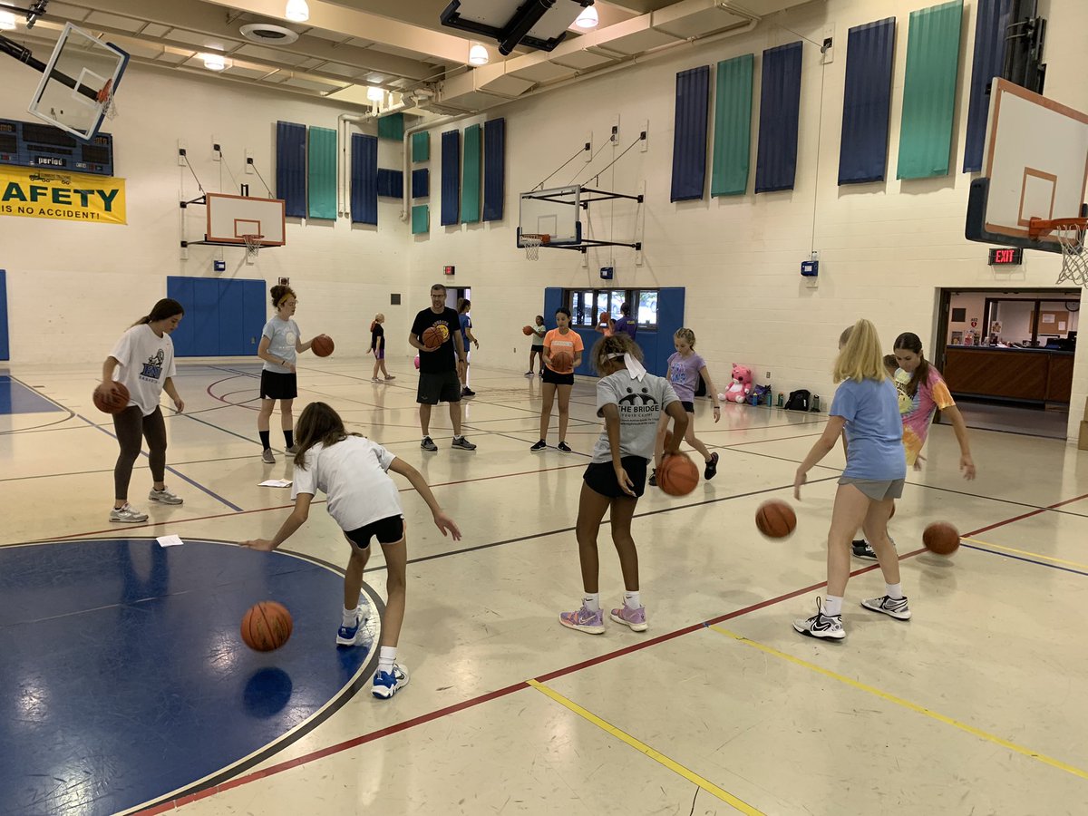 LadyMountsBball's tweet photo. Day 1 of camp in the books. Our campers did a great job working on their basketball skills today! https://t.co/DVKEFYYl30
