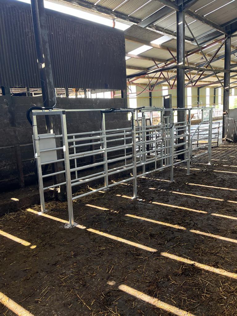 EFSireland's tweet photo. Busy last week installing @AllflexIreland drafting gates on 3 farms across Kilkenny, Galway &amp; Wexford. Super piece of kit to save labour and improve farm safety https://t.co/ws8EJDsLoz