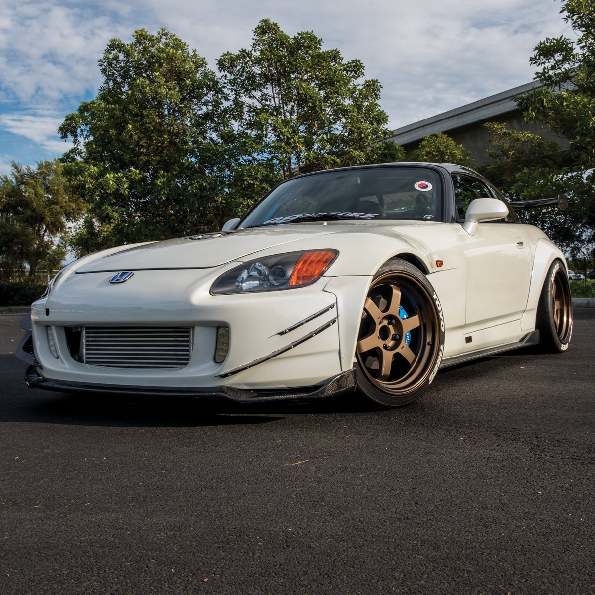 Dennis immediately had high hopes for his Honda, and there was not an inch of him that debated keeping the car stock. The plan was simple: build a powerful S2K with a catchy exterior.

#dsport #dsportmag #dsportmagazine #honda #s2000 #s2k #hondas2000 #ap1