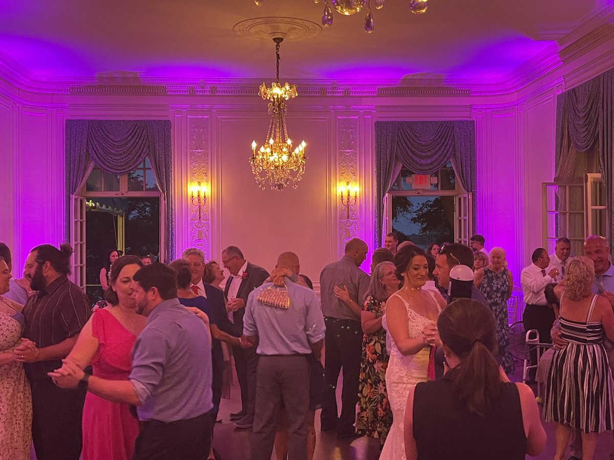 rhythmexpressdj's tweet photo. Fantastic crowd to #dj last night's #wedding at the @GlenManorHouse in #portsmouth - Congrats Carla & Patrick!
#weddings #weddingstyle #weddingday #dj #weddingmusic #weddinginspiration #weddinginspo #bride #bridalinspo #engaged #engagedri #401love #riwedding #uplighting #Newport https://t.co/vytIAWX5Rl