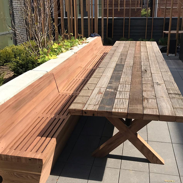 Redwood Bench
For inquiries, email info@chicagofabrications.com
.
.
.
.
.
#outdoor #bench #seat #chair #outdoorliving #custom #furniture #inspiration #interiors #interior #Interiordesign #design #instadecor #interiorproject #home #homeandliving #customwork #custommade  #wood