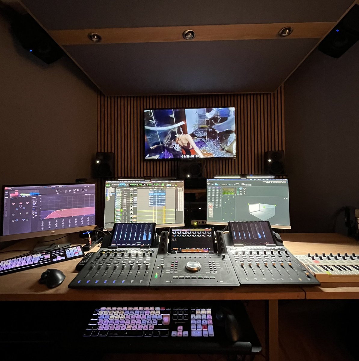 8dB Sound tweet media