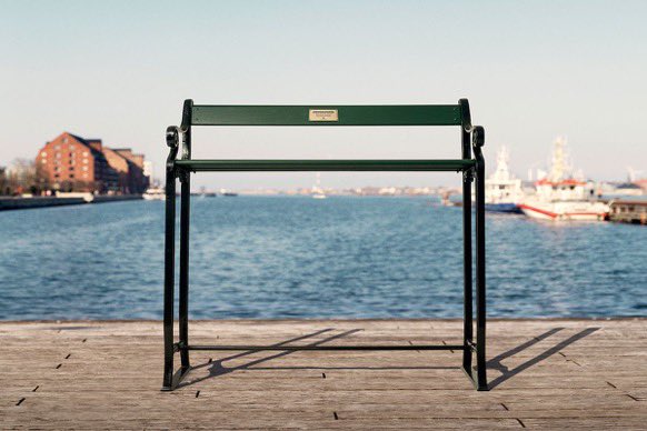 awlilnatty's tweet image. To illustrate the ridiculousness what the UN considers a realistic rise of the sea-level by the year 2100, benches in Copenhagen have been created to accommodate.
