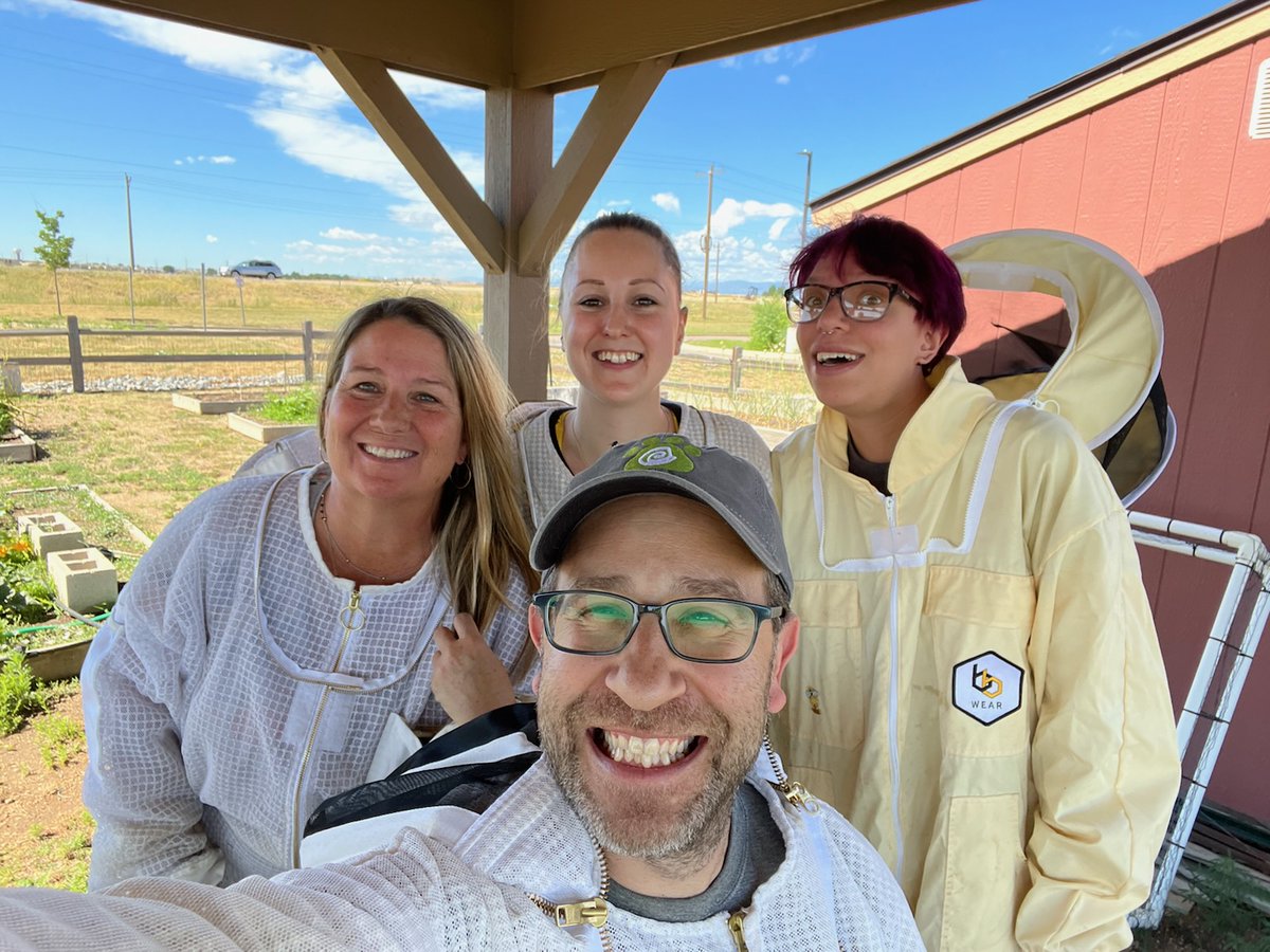 PAnimalAid's tweet photo. Beekeeper for a Day! 

Board Member and Beekeeper Hobbyist Josh showed Project V.E.T.S. supporters what its like to work with bees! 

We offer once-in-a-lifetime opportunities like this at the spring auction event, Tales for Tails! https://t.co/kEy1Y40PhL