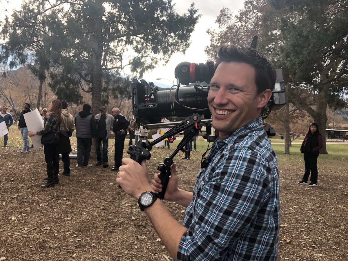 COMotionMeetup's tweet image. New @COMotionMeetup meetup announced!  

This Thursday we’ll have Matt Schultz from @MassFXMedia sharing how he met crazy deadlines &amp;amp; learned how to leverage C4D &amp;amp; AE and use client crisis management skills to deliver 1,000 shots in 3 months for HBO!

facebook.com/32233565812353…