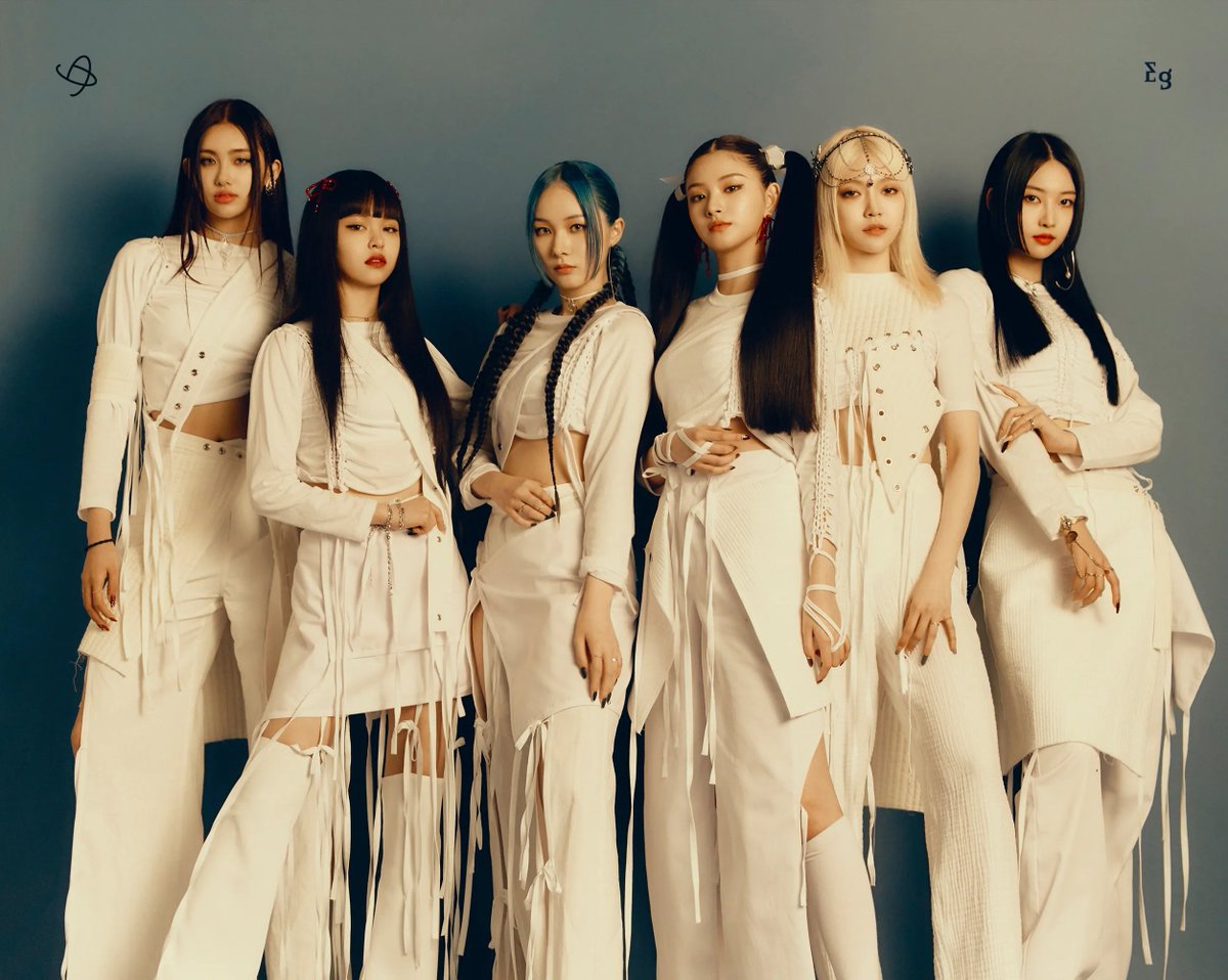 GG AREA. (@girlgrouparea) on Twitter photo gg! dalam fancall, Wang Yiren mengatakan akan berpartisipasi dalam comeback EVERGLOW sebelum akhir tahun gg! dalam fancall, Wang Yiren mengatakan akan berpartisipasi dalam comeback EVERGLOW sebelum akhir tahun