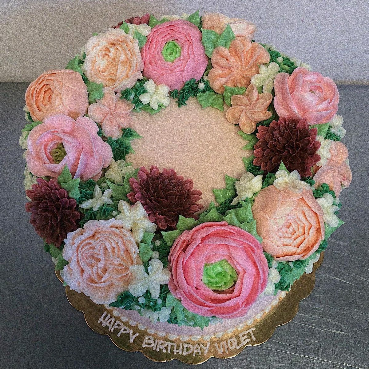 The Queen’s Cups tweet media