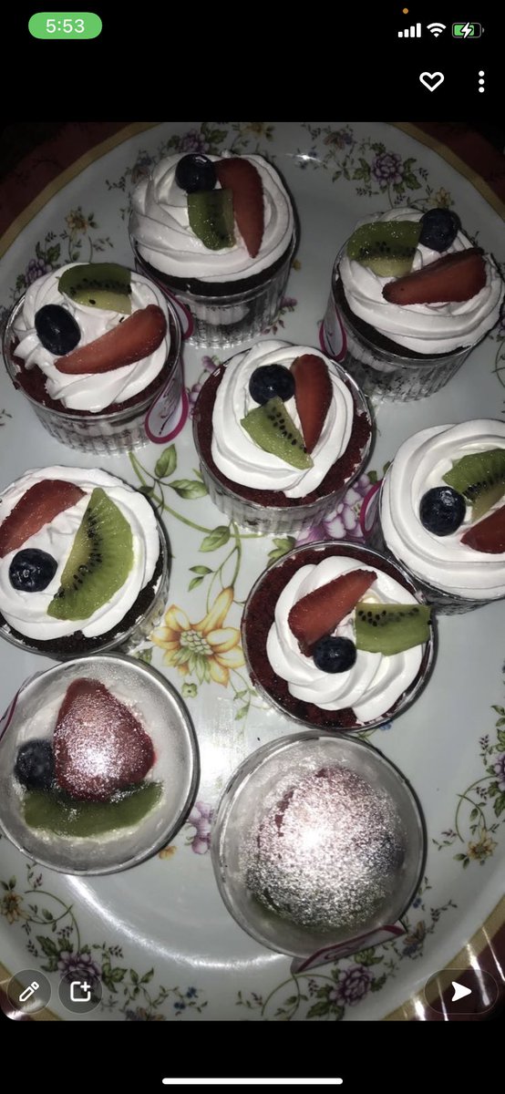 nessa_vanny_'s tweet photo. @_DammyB_ I’m a baker in Surulere, Lagos https://t.co/y57OpZ2urt