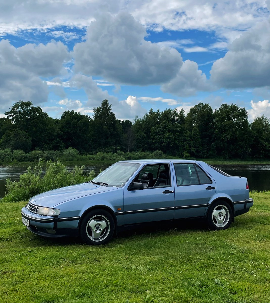 saab93saab's tweet photo. На берегу Клязьмы 🌊🌊🌊 
#SAAB #Saab9000 https://t.co/TDmYzAhS92