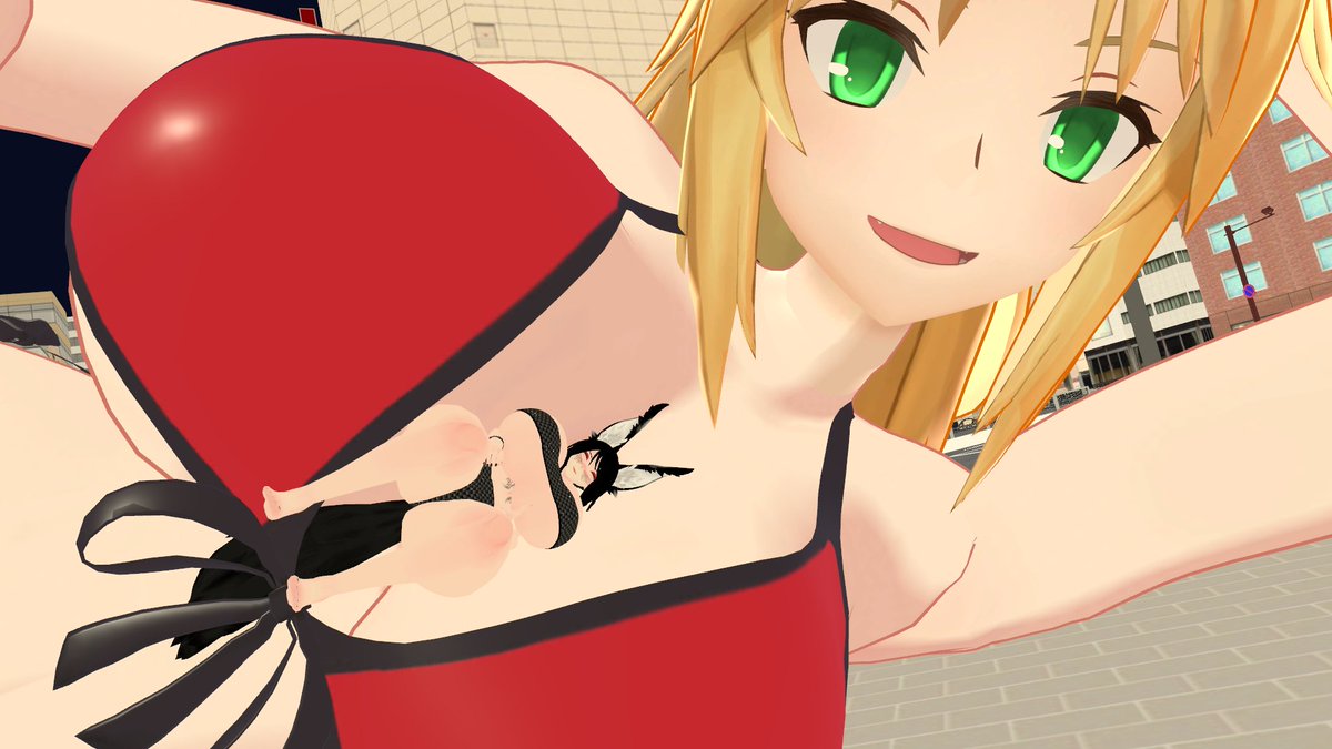 BaikenVRC's tweet photo. Give her a comfy place to sit, and she might return the favor. https://t.co/fDRfMDjdER