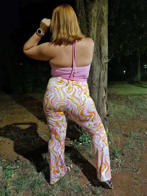 Well guys, I got my fat ass back.  What do you think?  #redhead #plussize #curvy https://t.co/iDjNAc<a href="/tag/curvy"class="tags"><span>#curvy</span></a><a href="/tag/redhead"class="tags"><span>#redhead</span></a><a href="/tag/plussize"class="tags"><span>#plussize</span></a>