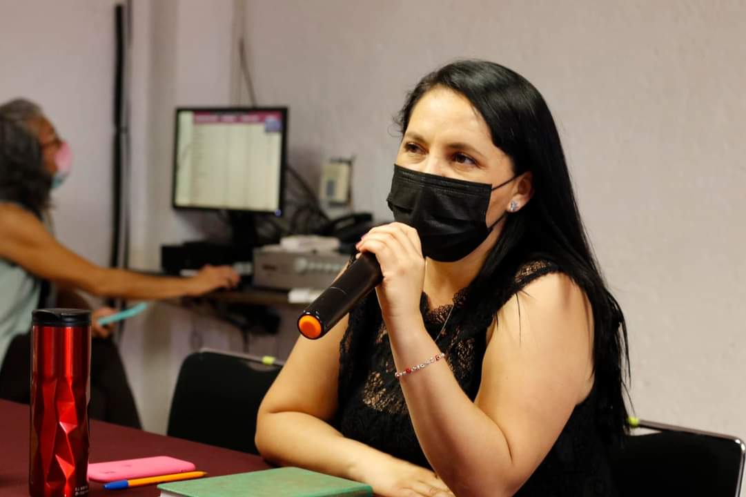 INEA_Mich's tweet photo. Se llevó a cabo reunión virtual, en la que participaron, Sandra Luz Valencia, Enlace de #INEAMich, las y los Jefes de Departamento y Coordinadores de Zona, con el objetivo de dar los logros de enero a junio de 2022 y proponer estrategias para la entrega de material didáctico. https://t.co/tUQAdzdbJN