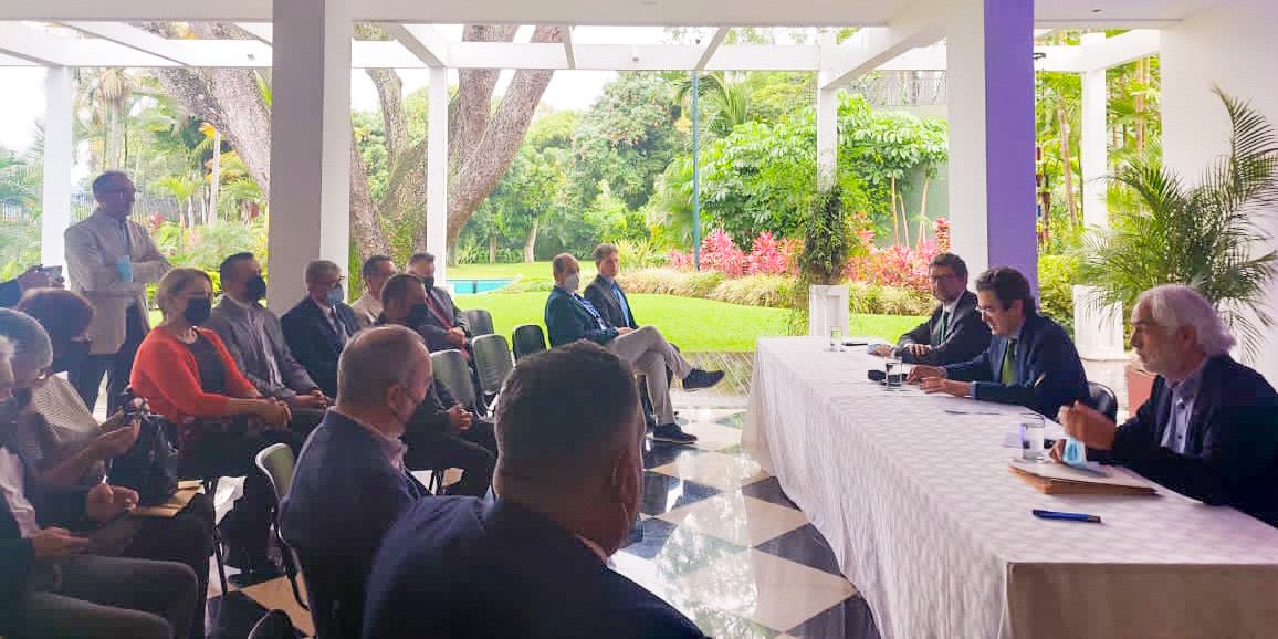 EmbEspVenezuela tweet media