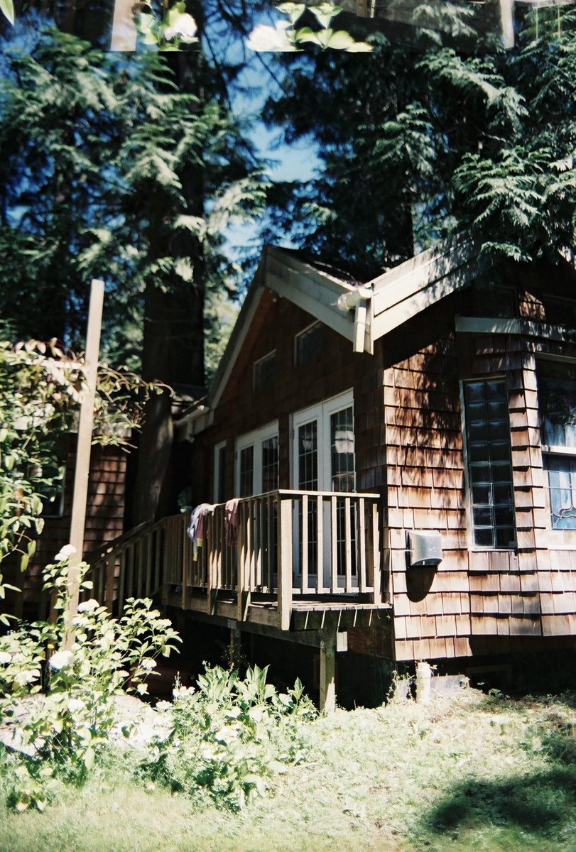 Mstrifert's tweet photo. canada film: inside outside - vancouver, point roberts, squamish https://t.co/ruYjpsLgAP