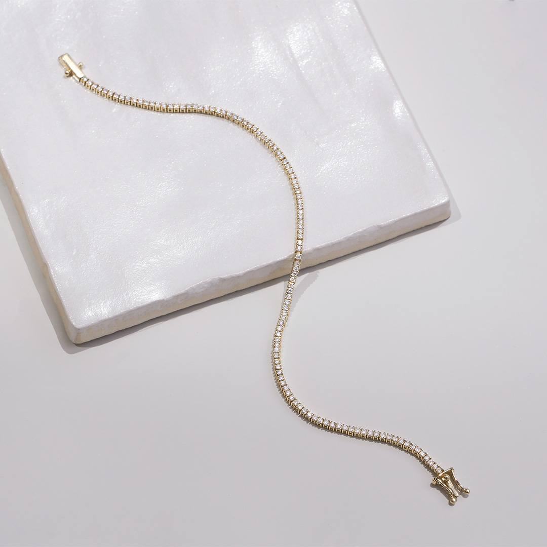 MORE diamonds MORE fun! New from <a href="/gorjana_brand/">gorjana</a> this tennis bracelet is a grand slam for any jewelry lover.  #manhattanvillage
.
.
.
#manhattanbeach #shopping #retail #losangeles #southbay #style #summer