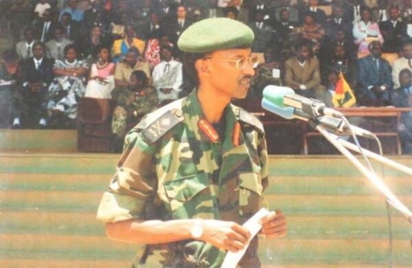 1/11 Tariki 19/07/1994: Ijambo rya Maj Gen. PAUL KAGAME icyo gihe wari Visi Perezida na Minisitiri w’Ingabo ryagiraga riti: 'Nyakubahwa Perezida, nyakubahwa Minisitiri w’intebe, banyakubahwa batandukanye muri aha, Banyarwanda Banyarwandakazi,