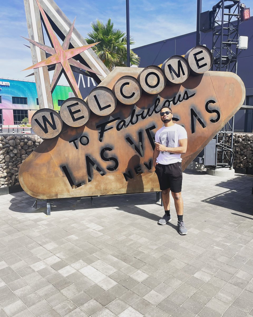 Up in Las Vegas and Up To No Good.😈

-Up To No Good-

@natemansions 

#prowrestling #wrestling #indywrestling #Indywrestlingrules #lasvegas #lasvegasstrip #vegas #raw #wwe #aew #vsco #vscocam