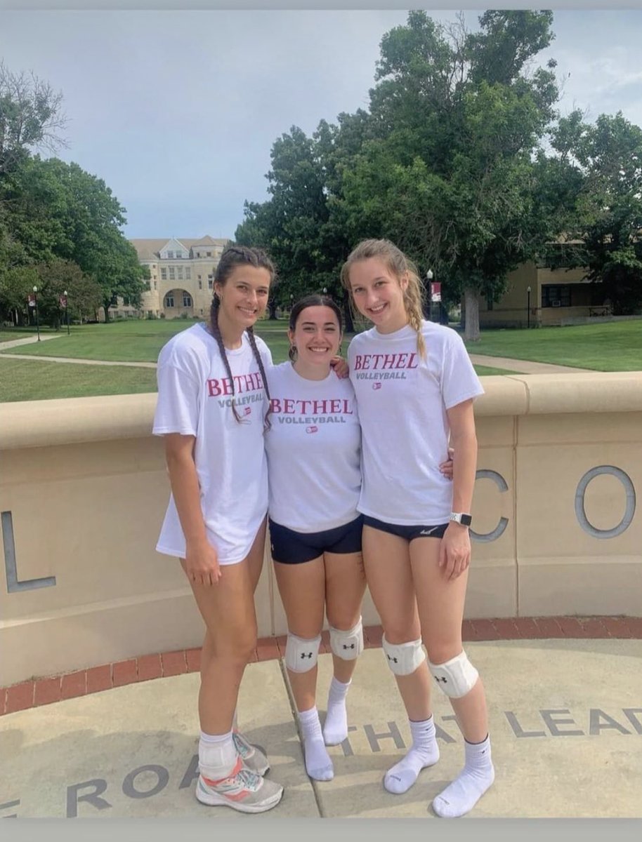 When you tell your players to give everything so when their career is over they can say “I did everything I could to be the best I could be in my time as an athlete” &amp; they actually do it. 🙌🏽 love these girls forever