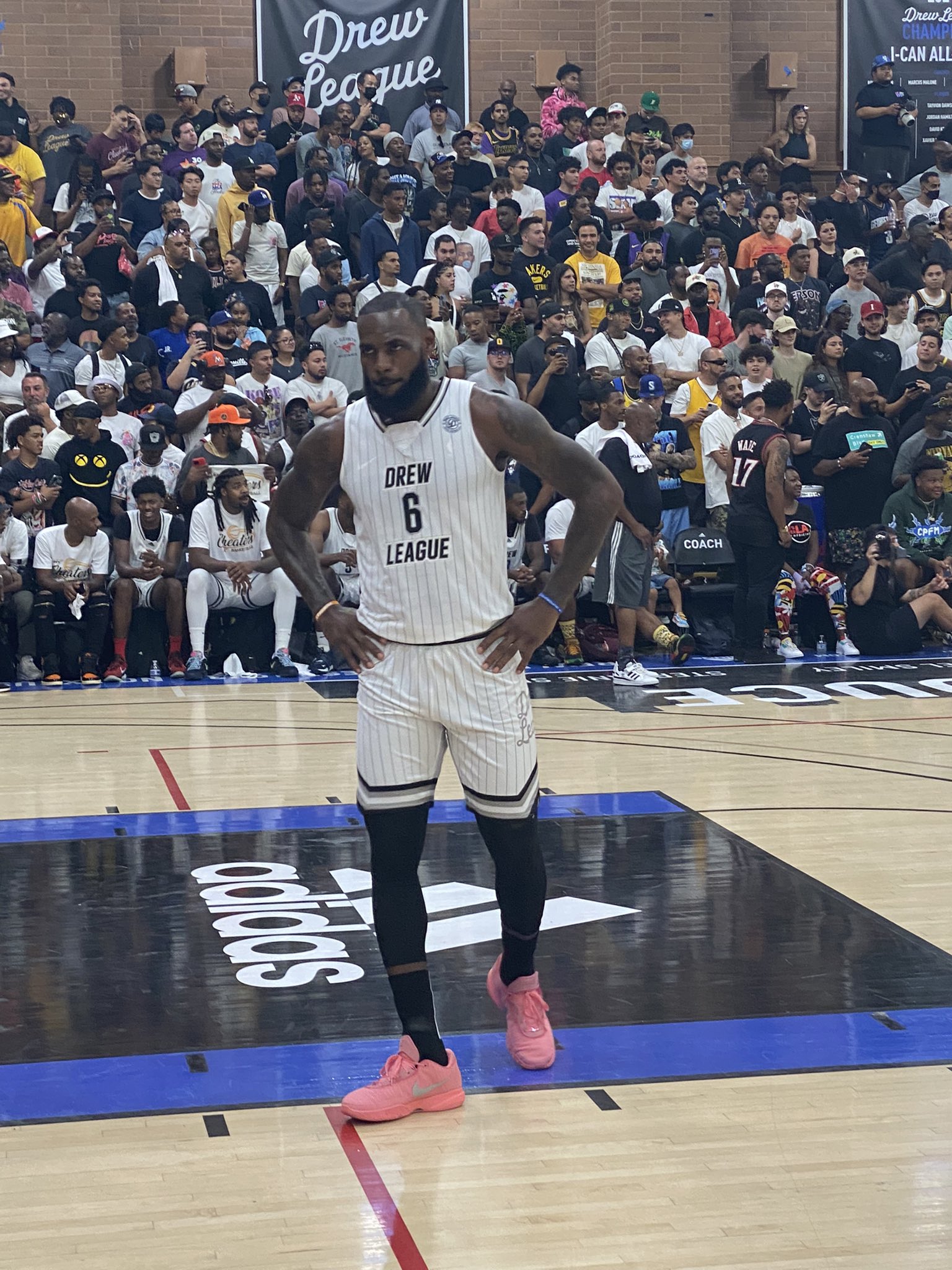 Dave McMenamin on Twitter: "LeBron has teamed up with Drew League legends  DeMar DeRozan and Casper Ware for today's game. https://t.co/iIoyZYt6eO" /  Twitter