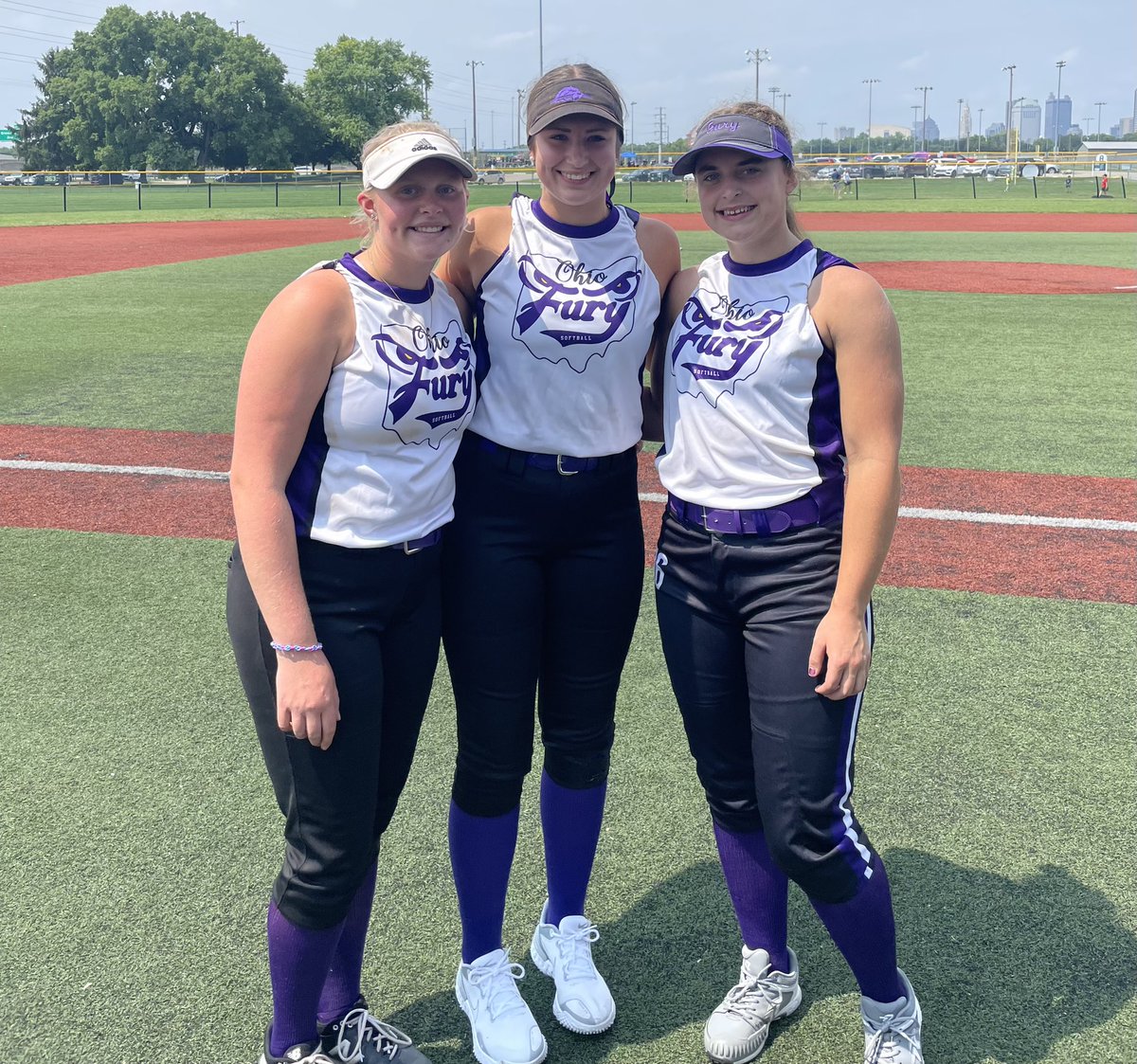 furyfastpitch's tweet photo. Riley Hammonds (1), Madison Jones (2), and Kyleigh Kirby (3) combine for 6 dingers in their 3 wins today for Hemmelgarn 18U at the World Series as they go 3-0 on the day. https://t.co/p6xMo5zP2Z