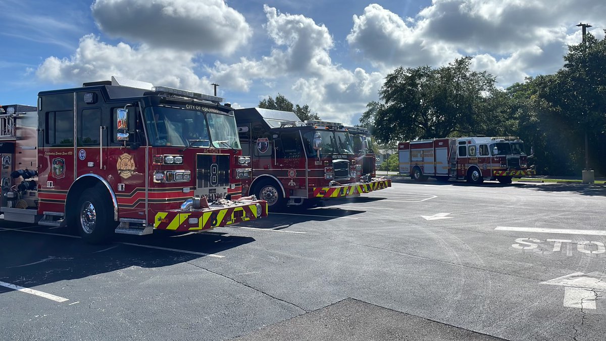 MaitlandFire's tweet photo. Today Maitland Fire-Rescue Engine 47 and Rescue 45 participated in active shooter hostile emergency response (ASHER) training at the Valencia College East Campus with Orange County, City of Orlando, Winter Garden Fire Rescue Department and Ocoee Fire Department. https://t.co/F6VM86SKnB