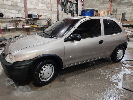toro78614's tweet photo. @GamesXplosioN Mi padre llegó a tener varios carros a su nombre pero de los que me acuerdo son un Corsa, un Laser y un Camry, no eran autos llamativos o extraños (por lo menos en mi pais), pero siempre me gustaron y hoy en día me siguen gustando ya sean carros viejos y feos. https://t.co/bFzTeoJIaI