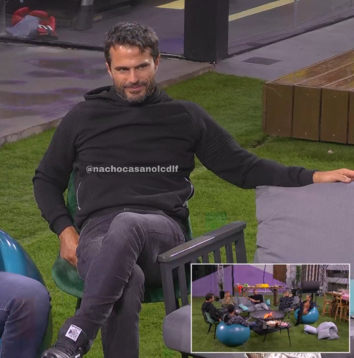 Lesliepugaa's tweet photo. 🍷🍷🥰🥰 #teamnacho #nachocasano #NachoFinalista #NachoGanador https://t.co/ZEKoGFbLqr