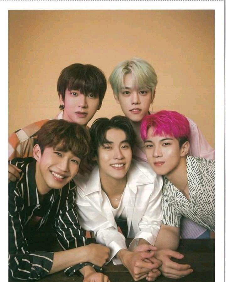 SeunghyubBrasiI's tweet photo. E por último! Venham escutar os nossos amados meninos do N.Flying!! 💙💙💙
As músicas que ouviremos são:
- Rooftop
- Sober
- Clicker do J.DON!
#SummerStream
#ColorfullStream https://t.co/iwadisX0Ec