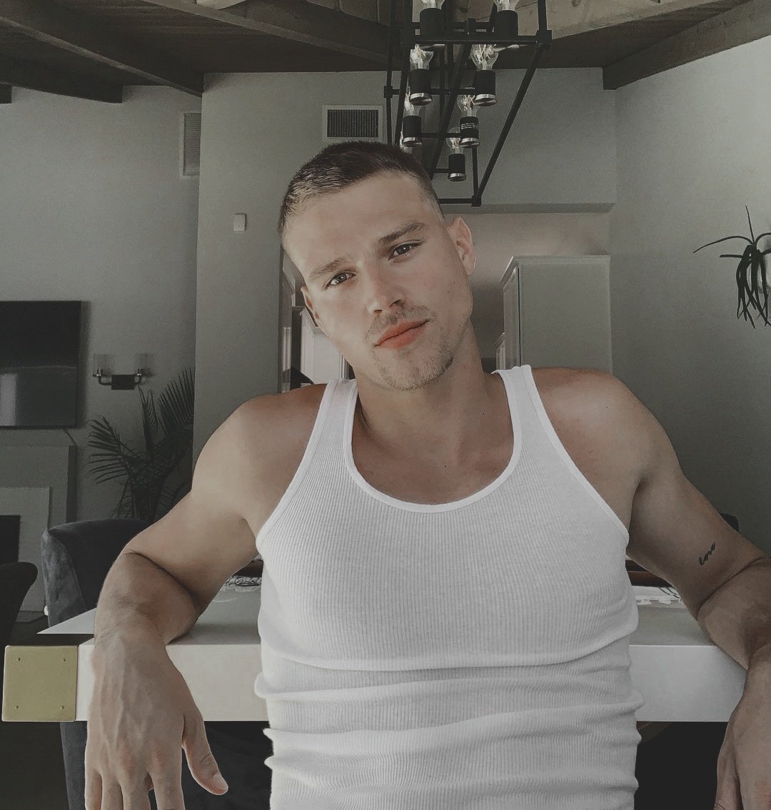 ▬▬        𝑺𝑻𝑨𝑹𝑻𝑬𝑹 𝑪𝑨𝑳𝑳

       ‣  𝑓𝑎𝑣 𝑓𝑜𝑟 𝑑𝑚 (𝑝𝑙𝑜𝑡𝑠 𝑜𝑟 𝑖𝑛𝑡𝑒𝑟𝑎𝑐𝑡𝑖𝑜𝑛) 
      ‣ 𝑟𝑡 𝑓𝑜𝑟 𝑝𝑟𝑜𝑚𝑜