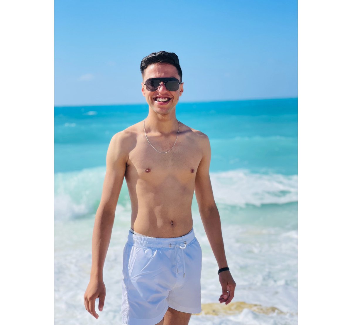 adelhmada56's tweet photo. 🌊😉🤍 https://t.co/2R9BRIYfz2