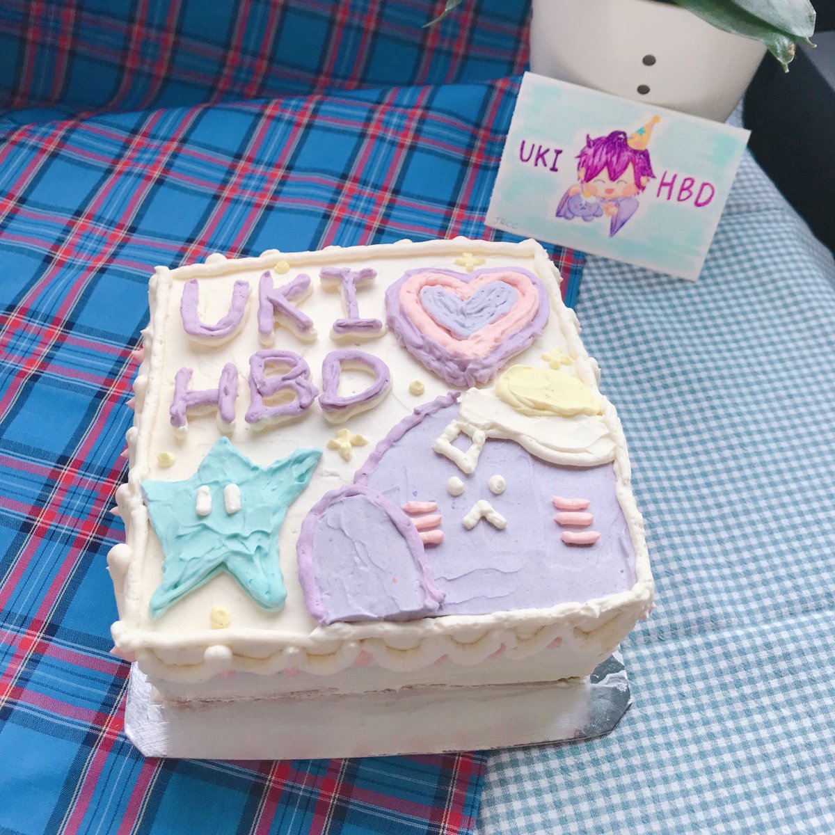 CCV20220314's tweet photo. Happy birthday to Uki🥳
I made a Ube cake for u💜and I did enjoy it!Hope you like it!
Thank you for bringing us so much great memories🌌
Let’s do more things with all stargazers in future💜
#UkiVioleta #Violeggta #VioletAtelier 
.
Sorry for my poor English>< https://t.co/zdJalCChCP