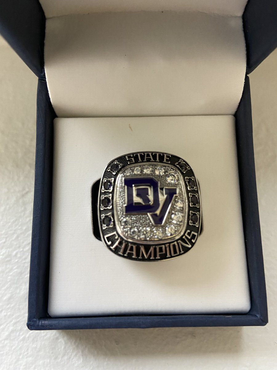 DVMensBball's tweet photo. Finally got our championship rings! It was fun celebrating with this special group again! #SupplyChainIssues #StateChamps https://t.co/AT95a0AMMz
