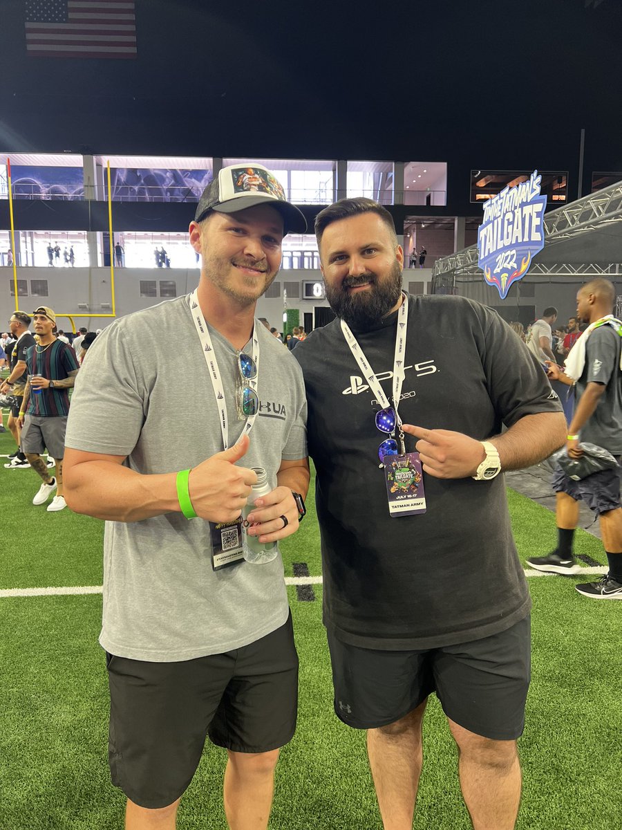 TrashPandaLive's tweet photo. @timthetatman #TatmanTailgate day one was epic! @StoneMountain64 @Adiofreak @kanebrown @Complexity #awesome https://t.co/zDscXB5c9u