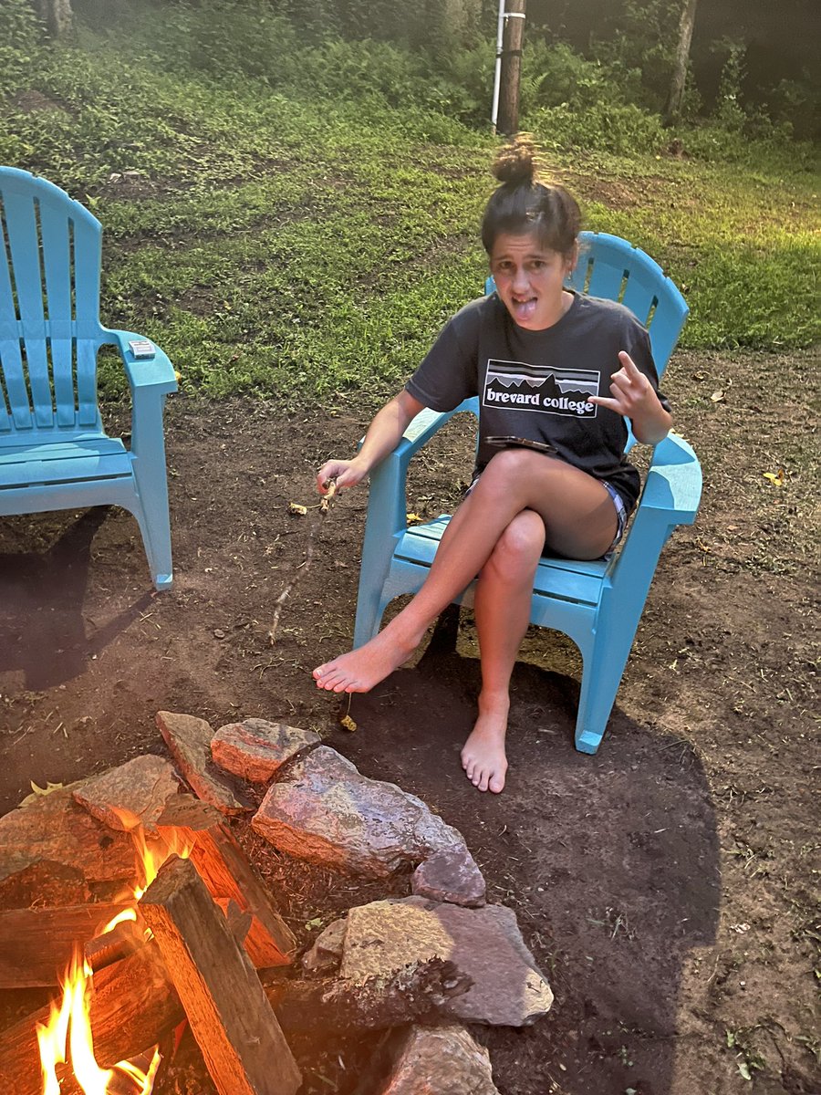 haley_olivee's tweet photo. Little bit of family time  … 
#GetOutside https://t.co/CYPjDaGt2p