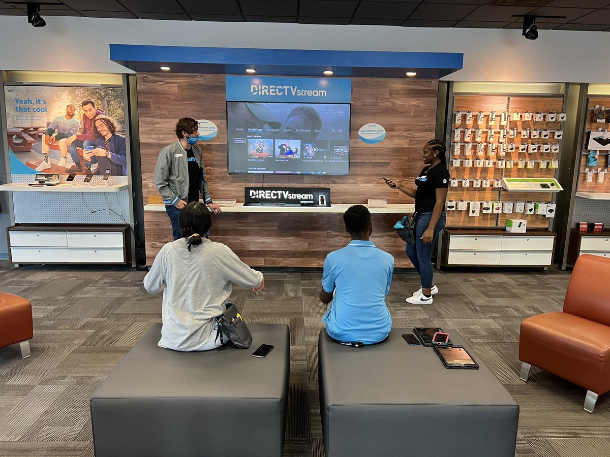 CoachMel__'s tweet photo. What better was to spend down time than coaching and skilling up your team?๐
#DirectTvStream #FriendlyFiber
@Shawn6222 @jerryfornwalt @404girl https://t.co/XTYLiZo9NW