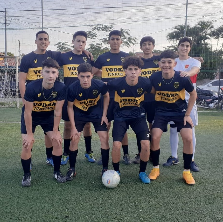 deportesCTN's tweet photo. ¡EQUIPOS DE PRIMERA!
📷 @Vodkajr_021
📷 @info06CTN
A todos sus hinchas, simpatizantes, jugadores, dirigencia y Cuerpo Técnico: ¡MUCHAS FELICIDADES!
Bienvenidos a la élite en competencias #ExaCTN ¡Salud! 🍻 https://t.co/qqAVhvdR4c