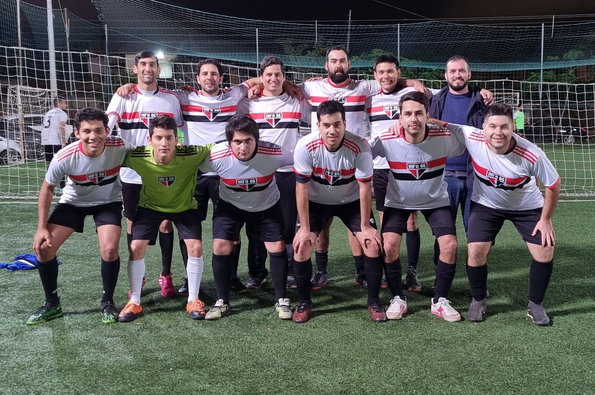deportesCTN's tweet photo. ¡EQUIPOS DE PRIMERA!
📷 @Vodkajr_021
📷 @info06CTN
A todos sus hinchas, simpatizantes, jugadores, dirigencia y Cuerpo Técnico: ¡MUCHAS FELICIDADES!
Bienvenidos a la élite en competencias #ExaCTN ¡Salud! 🍻 https://t.co/qqAVhvdR4c