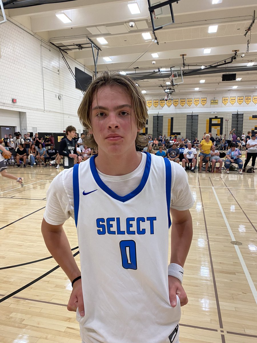 Peyton Podany of <a href="/mn_select/">Minnesota Select Basketball</a> 2025 Ohnstad played a huge role in a win this evening. Playing well down the stretch, he demonstrated confidence and poise. He played controlled/smart under pressure. He scores at all levels and is crafty at the rim. <a href="/PHCircuit/">Prep Hoops Circuit 🏀</a> #PHHardWorkRegionFinals