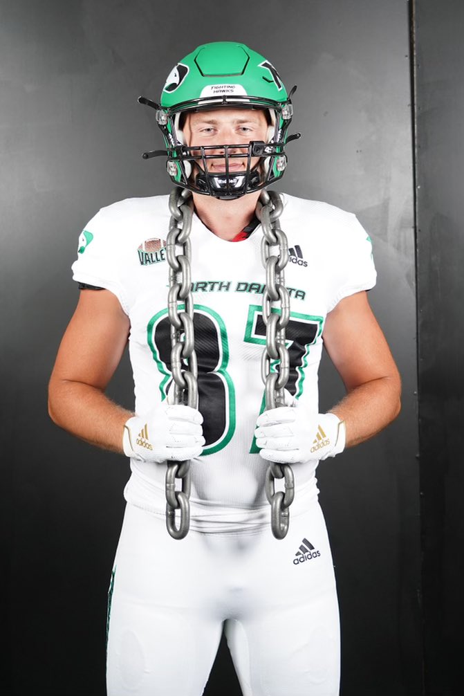 Noah Gehin (@noahgehin1) on Twitter photo After a great conversation with <a href="/BubbaSchweigert/">Bubba Schweigert</a> I’m excited to announce that I have accepted a scholarship to play football at <a href="/UNDfootball/">North Dakota Football</a>!! Go Hawks! 🟢⚫️ <a href="/dfreund7/">Danny Freund</a> After a great conversation with <a href="/BubbaSchweigert/">Bubba Schweigert</a> I’m excited to announce that I have accepted a scholarship to play football at <a href="/UNDfootball/">North Dakota Football</a>!! Go Hawks! 🟢⚫️ <a href="/dfreund7/">Danny Freund</a>