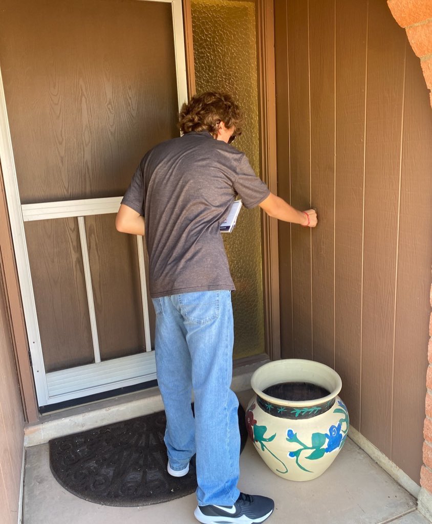 JuanCiscomani's tweet photo. When you have your friend’s kid inviting HIS friends to join, it fires up the campaign to another level. 

#TeamCiscomani kicked off Saturday knocking doors in #AZ06! Lucky to have the best team 👊💥🇺🇸 https://t.co/y2gBYPgg2Z