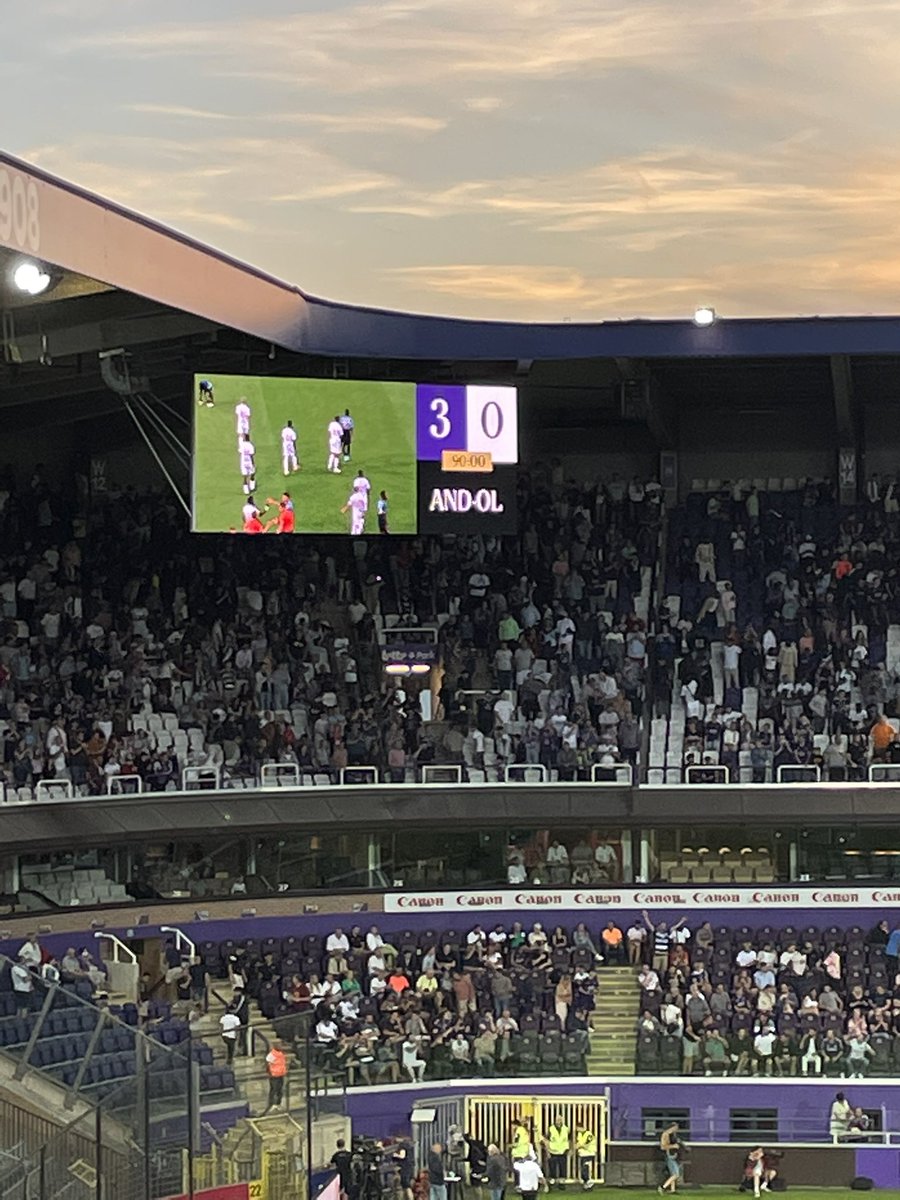 arnaldinho87's tweet photo. Good result. Good game. @rscanderlecht #rsca #andoly https://t.co/R1FPCHDtje