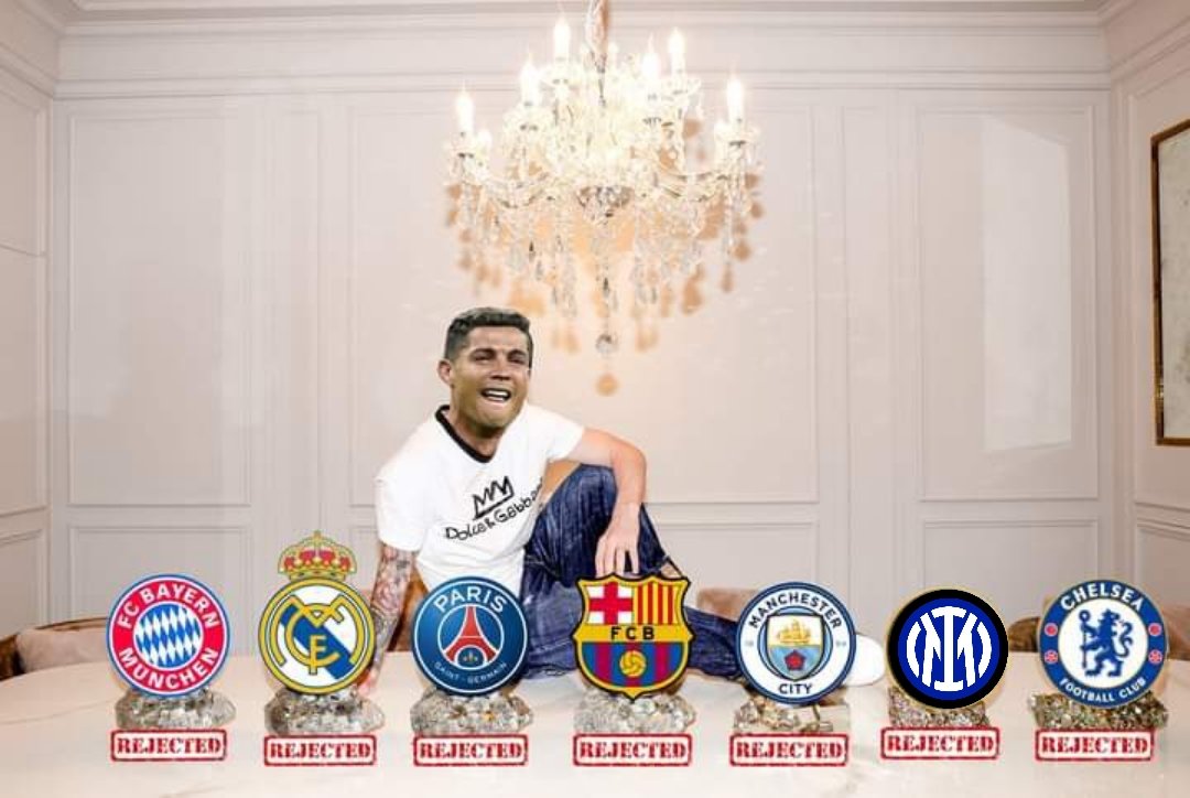 HonestPenaldo's tweet photo. Ronaldo is the only player to get rejected by 7 different clubs at the same time 😭😭😭 https://t.co/CNDME2DIbE