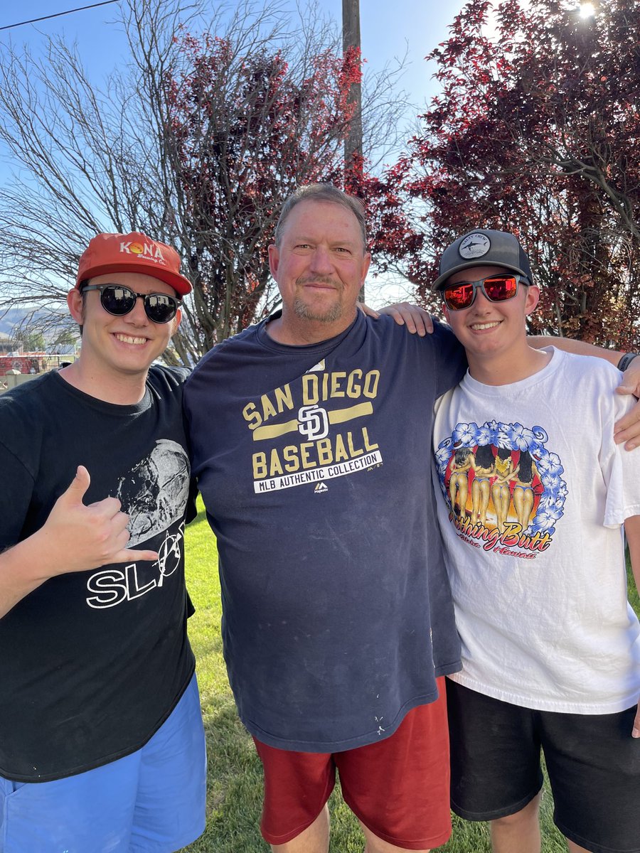 GinoMariani14's tweet photo. Happy 20th to my boy ⁦@marianijoe34⁩!!  No more teens in the family.  Love seeing them grow up.  Love you son!! https://t.co/FLdkfhXrS8