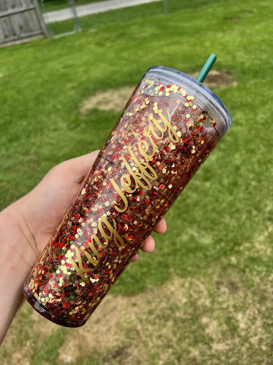 Jiffyjeffers199's tweet image. Thank you @BrittyGuenther for suprising me with this beauty as a early birthday gift. I love it so much 😍✨😭 #mirrorking 👑