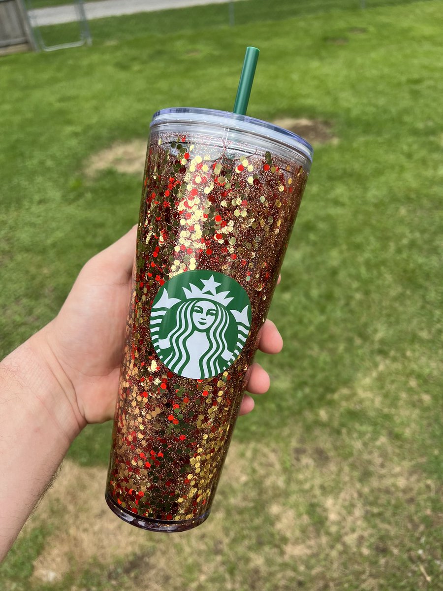 Jiffyjeffers199's tweet image. Thank you @BrittyGuenther for suprising me with this beauty as a early birthday gift. I love it so much 😍✨😭 #mirrorking 👑