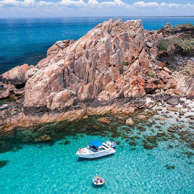 Watch Australia's leaked NSFW photo on TwXstars